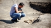 Descoperire incredibilă! Obiectul extrem de vechi găsit de un puști în timpul unei excursii (FOTO)