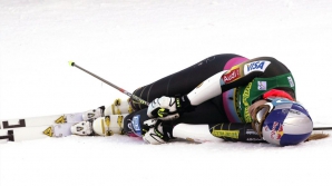 Ghinion! Lindsey Vonn a suferit o accidentare în proba de slalom super-uriaş disputată la Soldeu
