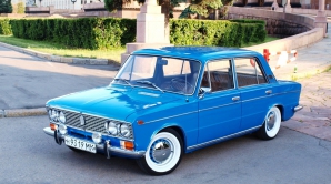 INCREDIBIL! Un inginer rus "a împerecheat" un tanc și un "Jiguli". VEZI ce i-a reușit (VIDEO)