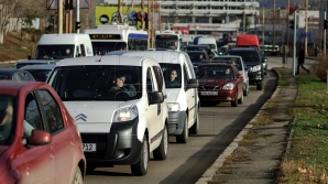 Martor ocular: Doi șoferi din Chișinău își fac de cap (VIDEO)