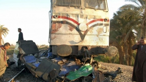 ACCIDENT de tren în Egipt. O garnitură s-a izbit într-un bloc de beton plasat pe şine 