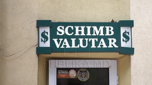 CURS VALUTAR. Leul pierde teren în faţa principalelor valute de referinţă