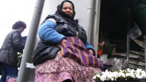 A început VÂNĂTOAREA de comercianţi de ghiocei. Șase persoane au fost amendate