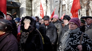 "Noi ce suntem săraci?" Socialiștii critică ambasadele ţărilor occidentale pentru sprijinul acordat Moldovei