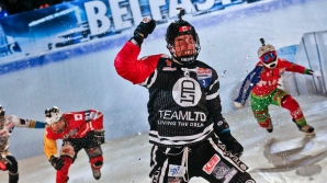 Scott Croxall a câştigat penultima etapă a Campionatului Mondial de patinaj viteză