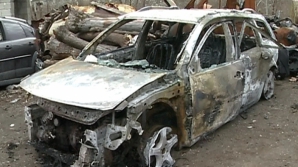 Cineva i-a dat foc la maşină. Poliţia încă nu are versiuni