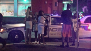 ATAC CU ARME într-un club de noapte din SUA. Sunt şi morţi