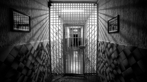 GREU DE CREZUT! Un copil de patru ani a fost condamnat la închisoare pe viață