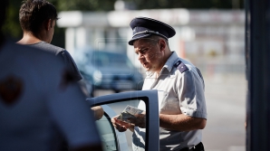 Ingeniozitatea unor moldoveni NU ARE LIMITE. Metoda la care au recurs pentru a ajunge în România