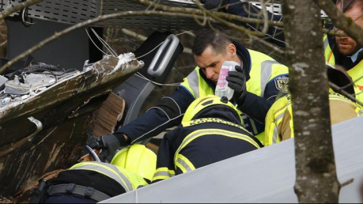 IMAGINI DE GROAZĂ de la teribilul accident produs în Germania: Numărul morţilor ar putea creşte