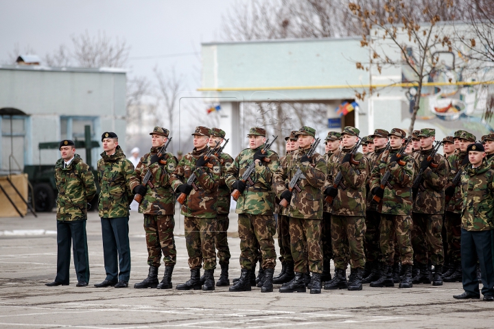 Emoții! Circa 340 de tineri încorporați în Armata Națională au jurat credință Patriei (FOTOREPORT)