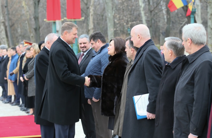 Monica Babuc s-a întâlnit cu omologul său român Vlad Alexandrescu. Ce au convenit miniştrii (FOTO)