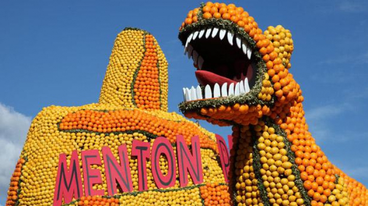 Eveniment spectaculos. Festivalul lămâilor de la Menton, un elogiu adus de locuitorii oraşului (VIDEO)