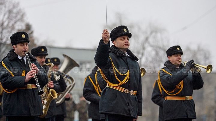 35 de instrumentiști ai Armatei Naționale participă la Festivalul Internațional "Musikparade — 2016"