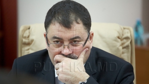 Tentativă de demitere EŞUATĂ. Anatol Șalaru rămâne în funcția de ministru al Apărării