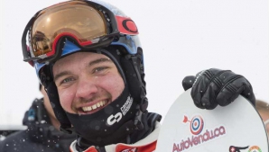 Adrenalină şi manevre superbe la Cupa Mondială de snowboard cross