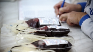 CAMPANIE de donare a sângelui în mai multe regiuni din Moldova