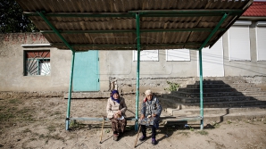 E GRAV CE SE ÎNTÂMPLĂ ÎN MOLDOVA: În ţară mor mai mulţi oameni decât se nasc