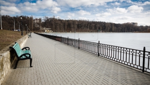 METEO 7 martie. Soarele pune stăpânire pe toată țara! Câte grade vom avea în termometre