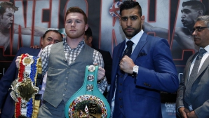 Boxerii Amir Khan şi Saul Alvarez au început promovarea duelului din ring pentru centura WBC