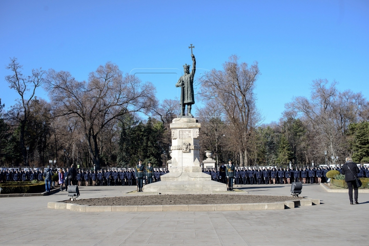 Memorie veșnică eroilor! Au fost depuse flori în cinstea celor căzuți în Războiul de la Nistru