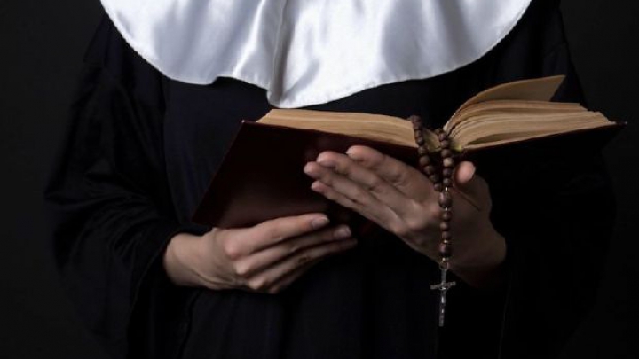 "Canabisul e darul lui Dumnezeu". Două călugărițe au început o afacere cu marijuana