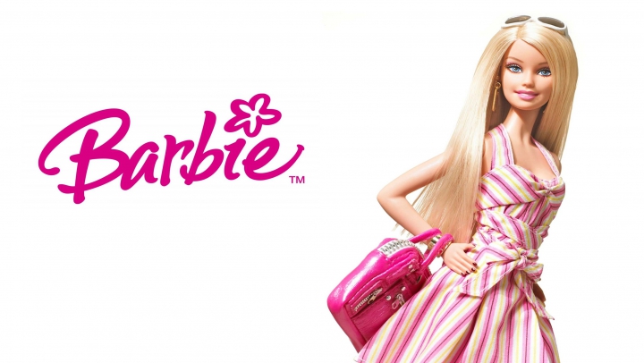 Barbie în carne şi oase. Cum arată femeia care a investit în corpul ei jumătate de milion de euro (VIDEO)