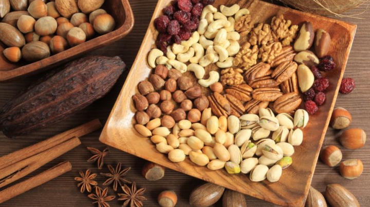 Studiu: Ce se întâmplă dacă îi dai copilului să mănânce arahide de la o vârstă fragedă