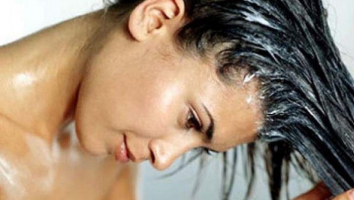 Masca care ajută părul să crească mai repede. Cum să o prepari cu doar patru ingrediente  