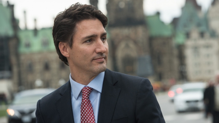 Ora Planetei. Cum a fost suprins premierul canadian, Justin Trudeau, împreună cu soția sa (FOTO)