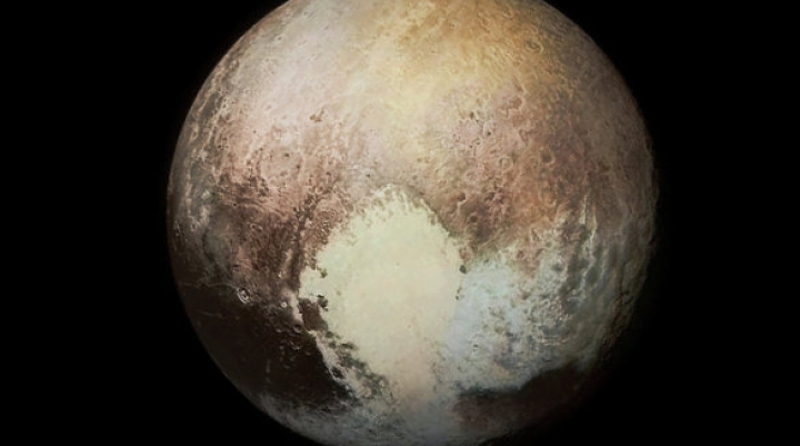 Nu se aşteptau la asta. Ce au descoperit savanţii pe fotografii de pe Pluto (FOTO)