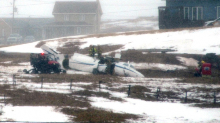 Şase persoane şi-au pierdut viaţa după ce un avion s-a prăbuşit în Quebec