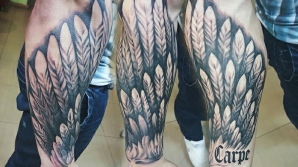 Pasiunea s-a transformat în meserie. Un moldovean, printre cei mai buni realizatori de tatuaje din lume