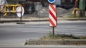 Cum se fură borduri în Chișinău. VIDEO INCREDIBIL surprins de camerele de supraveghere