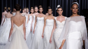 Bucură ochii! Trei designeri americani au prezentat noi colecţii de rochii de mireasă