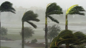 Natura face RAVAGII în SUA! Mai multe state, ATACATE de FURTUNI VIOLENTE