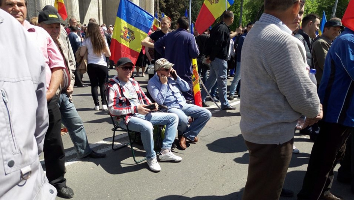 FOTO/VIDEO Câte persoane participă la protestul organizat de Partidul "Platforma DA" în PMAN