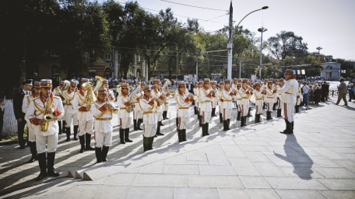 Soldaţii din Ucraina ar putea participa la parada militară, dedicată Zilei Independenței Moldovei