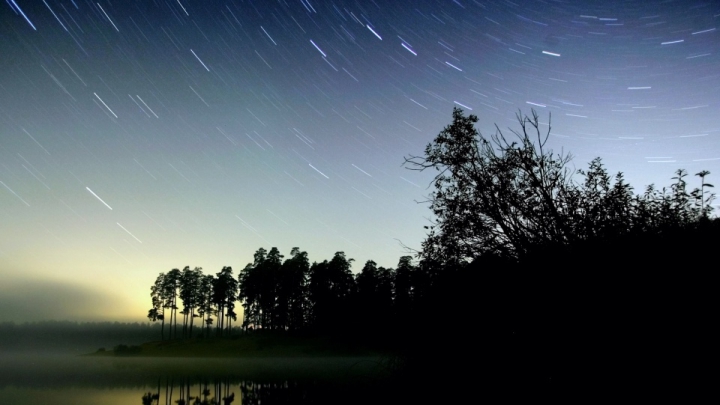 FENOMEN ASTRONOMIC GRANDIOS! În această noapte ar trebui să stai cu ochii spre cer 