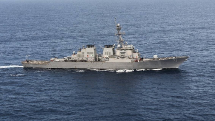 Marina americană a interceptat o navă cu un transport de arme, destinate rebelilor din Yemen