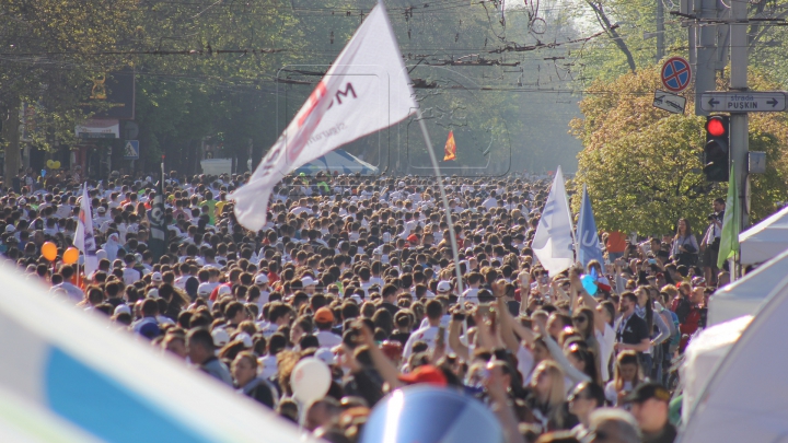 Vitalie Gheorghiţă este învingătorul Maratonului Internaţional de la Chişinău (VIDEO)