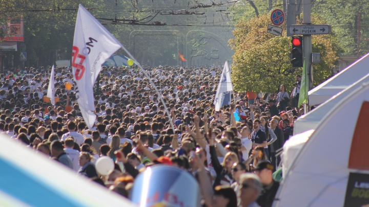 Vitalie Gheorghiţă este învingătorul Maratonului Internaţional de la Chişinău (VIDEO)