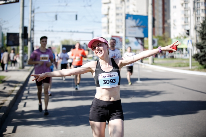 Cum a fost Maratonul Internaţional de la Chişinău. GALERIE FOTO IMPRESIONANTĂ