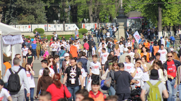 Adrenalină, emoţii şi distracţie la Maratonul Internaţional din Chişinău (GALERIE FOTO)