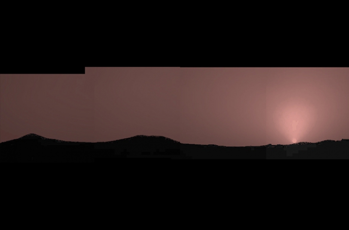 Vântul a uscat lacurile de pe planeta Marte (FOTO)