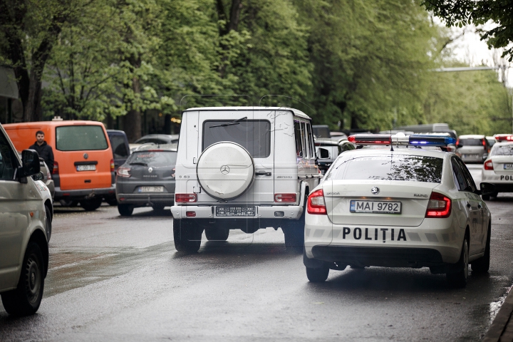 URMĂRIRE CA ÎN FILME după maşina lui Valerian Mânzat. Avocatul a fost PEDEPSIT de Poliţie (VIDEO/FOTO)