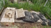VANDALISM într-un cimitir din Soroca. Mai multe morminte au fost DISTRUSE de trei minori