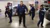 PROVOCAREA poliţiştilor din mai multe ţări! Oamenii legii dansează pe un hit al anilor 90 (VIDEO)