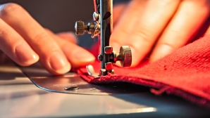 Haine de brand în Moldova. La Donduşeni va fi deschisă o fabrică de textile