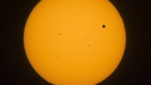 FENOMEN ASTRONOMIC RAR, vizibil din Moldova. Planeta Mercur trece prin fața Soarelui (LIVE VIDEO)